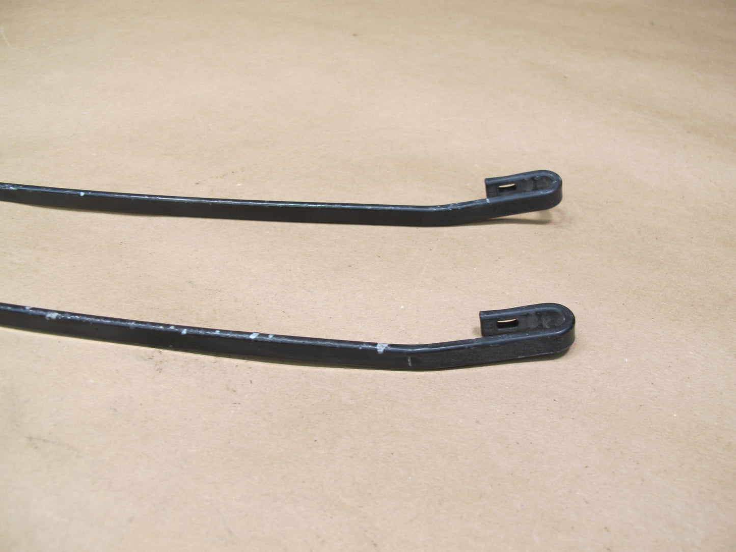 1984-1995 Porsche 928 S Front Left & Right Windshield Wiper Arm Set of 2