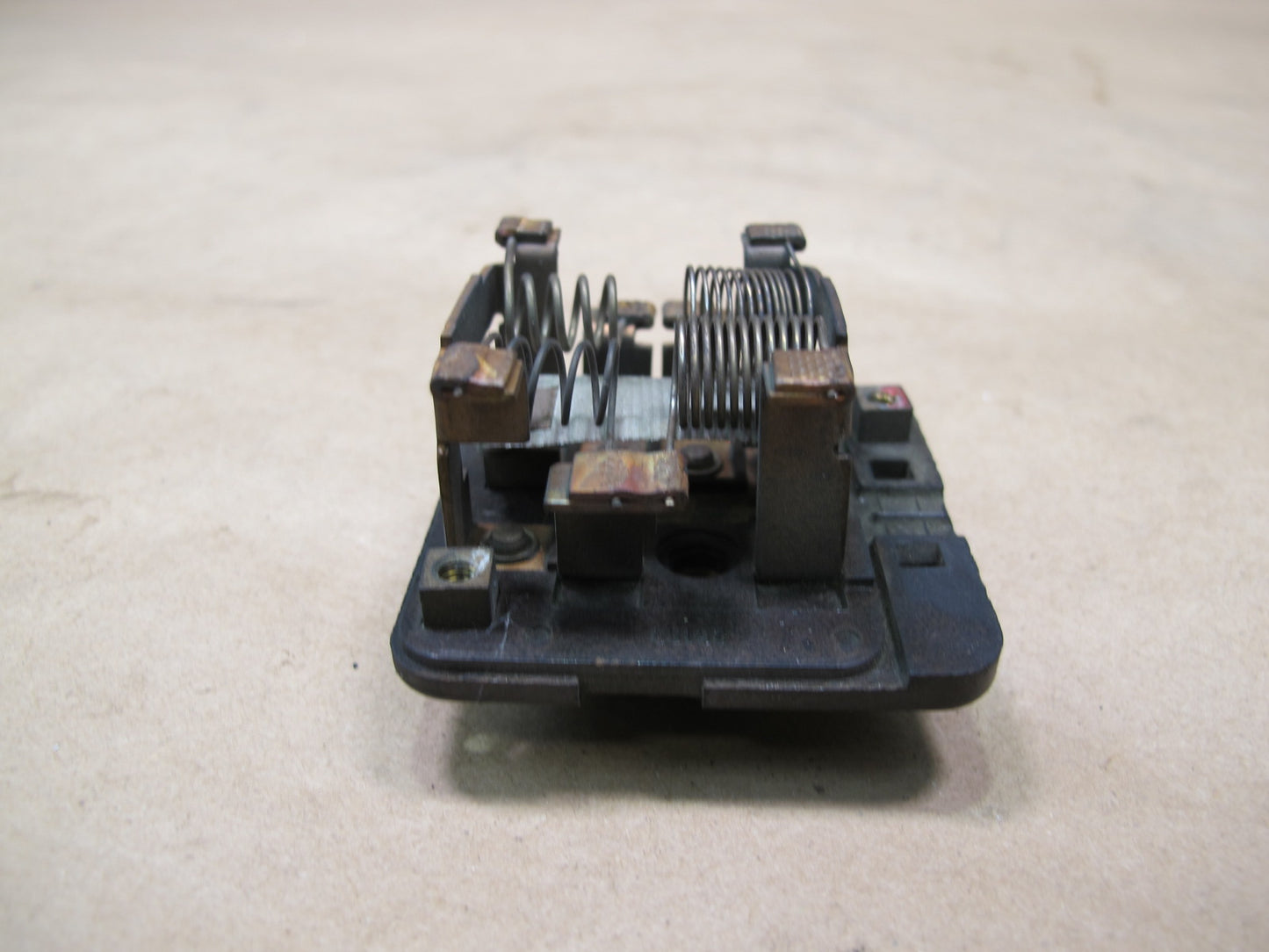 1984-1986 Porsche 928 S Heater Resistor Rheostat