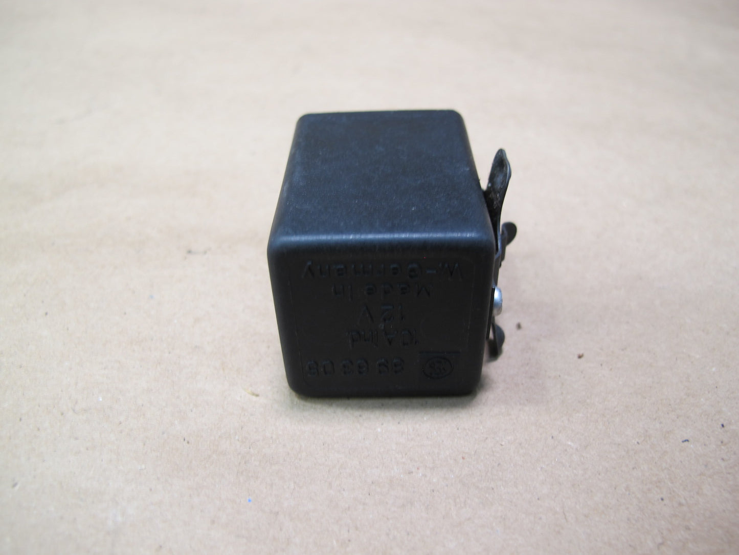 1984-1991 Porsche 928 S Wiper Relay 92861810400