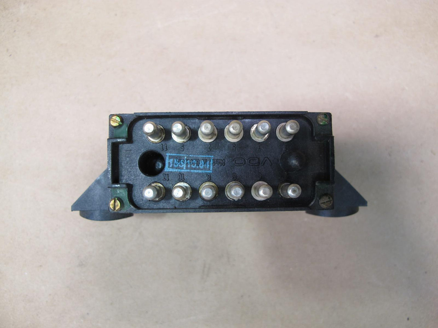 1984-1986 Porsche 928 S Lamp Bulb Relay Control Module 92864160304