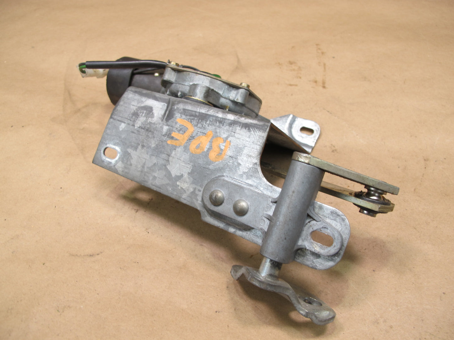 1984-1991 Porsche 928 S Rear Hatch Wiper Motor