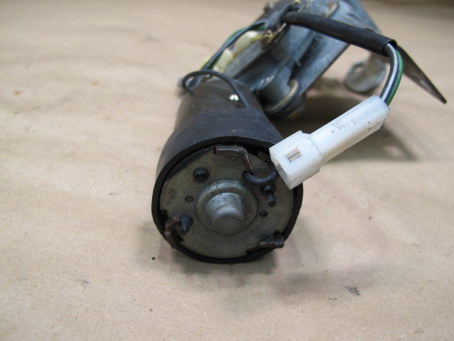 1984-1991 Porsche 928 S Rear Hatch Wiper Motor