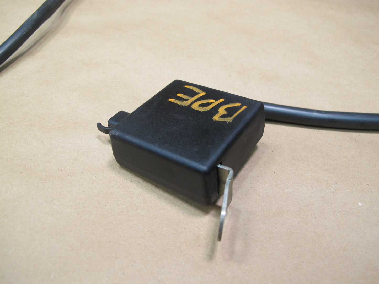 1984-1991 Porsche 928 S Audio Radio Antenna Amplifier Harness 92864517301