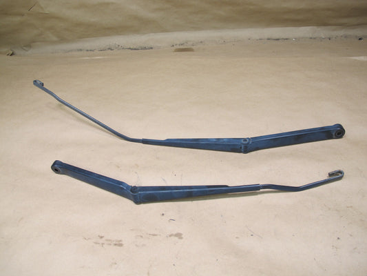 02-05 Ford Thunderbird Set of 2 Front Left & Right Windshield Wiper Arm OEM