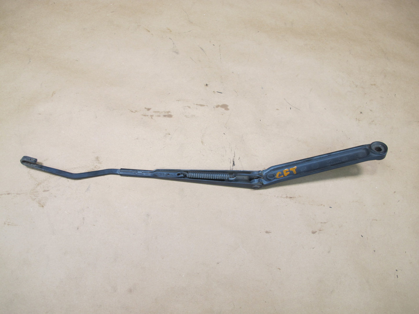 02-05 Ford Thunderbird Set of 2 Front Left & Right Windshield Wiper Arm OEM