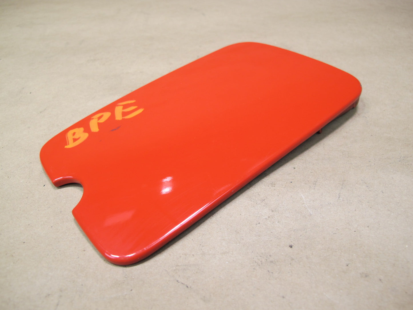 1984-1995 Porsche 928 S Fuel Tank Filler Door Lid Cover