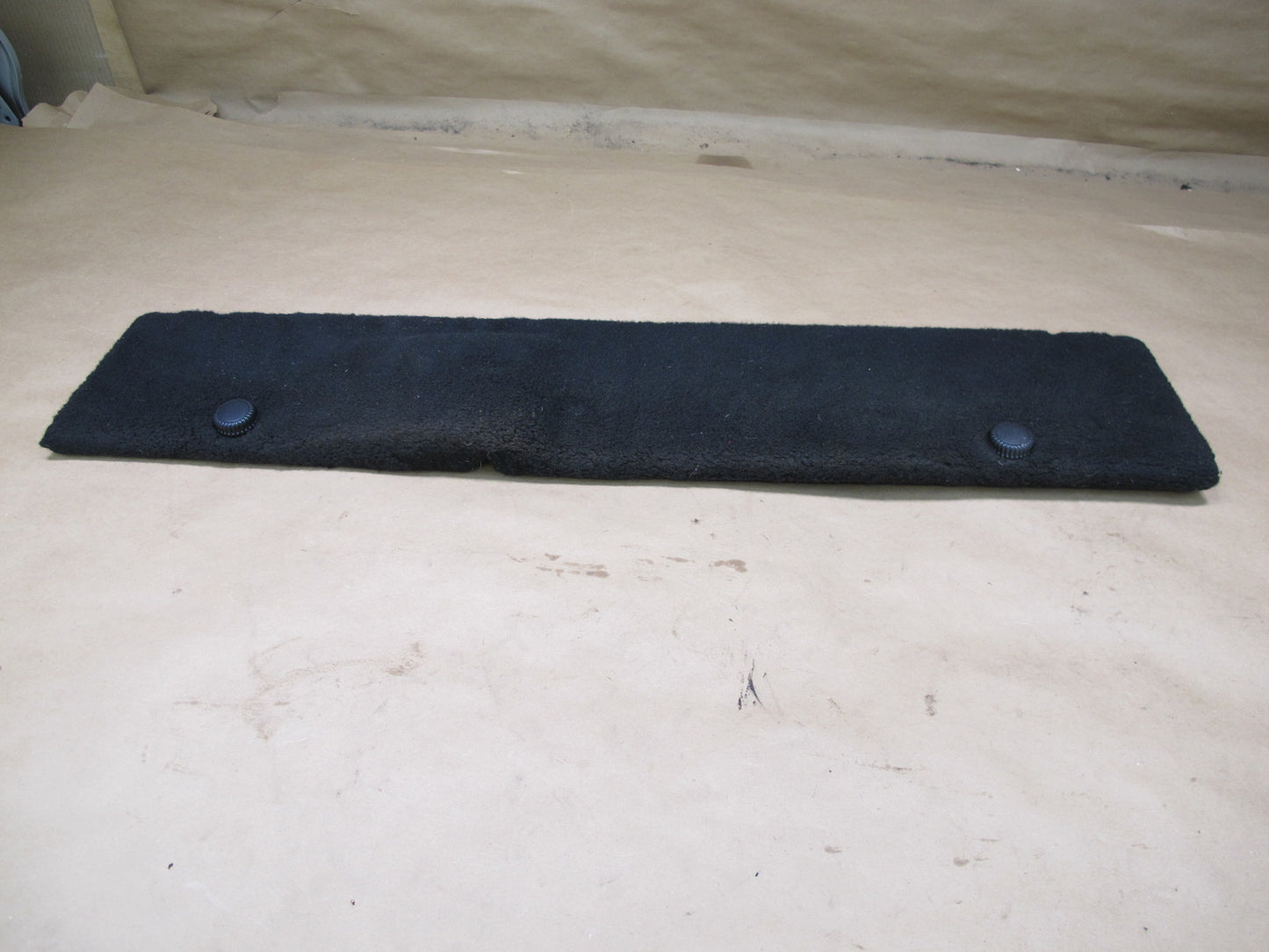 1984-1991 Porsche 928 S Rear Trunk Tool Holder Carpet Cover 92855118105