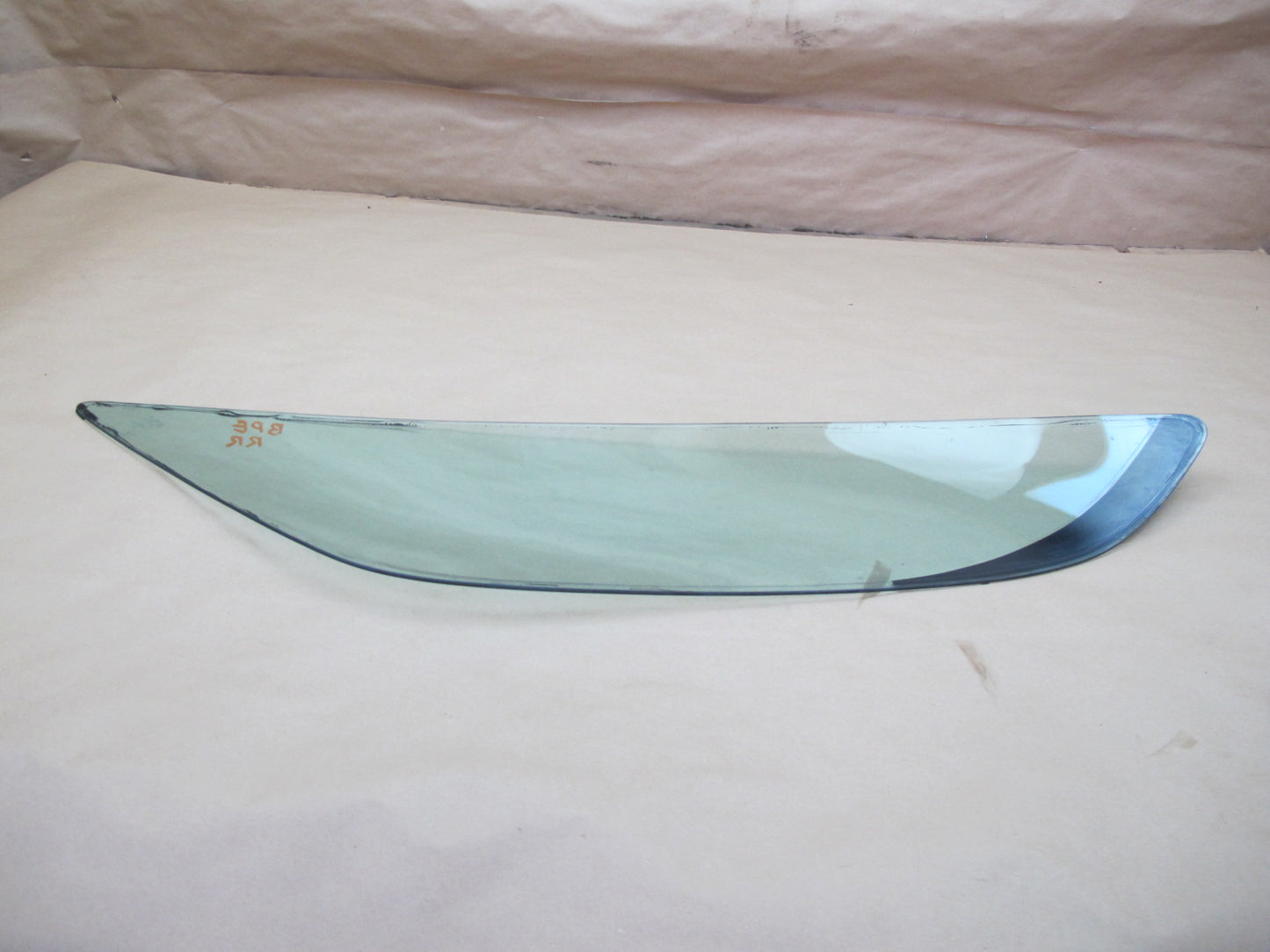 1984-1991 Porsche 928 S Rear Right Quarter Glass Window