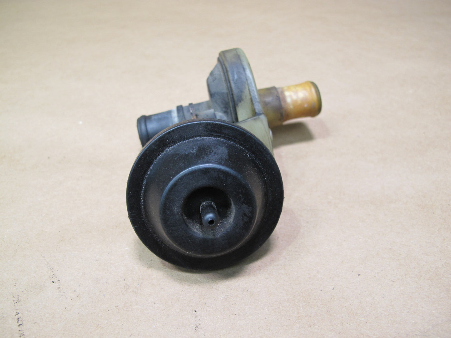 1978-1991 Porsche 928 S Heater Control Valve