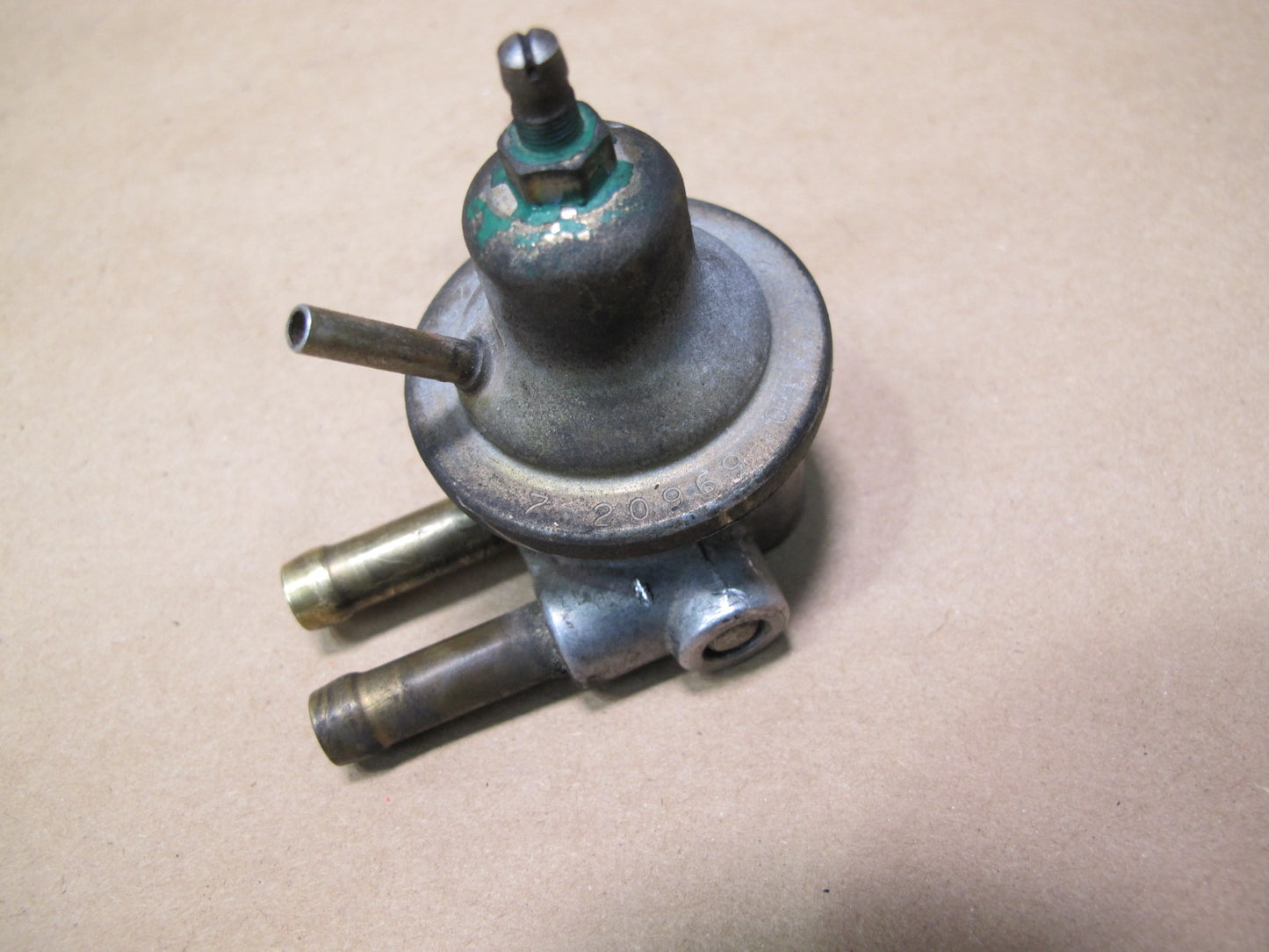 1984-1991 Porsche 928 S Fuel Gas Tank Breather Valve