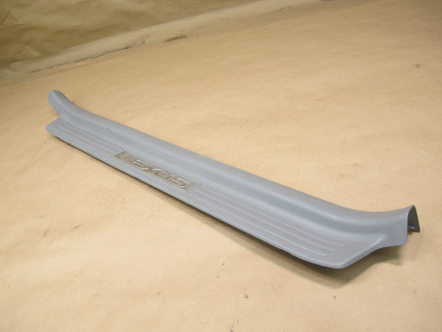 2003-2007 Lexus UZJ100L LX470 Front Door Scuff Sill Plate Trim Set of 2