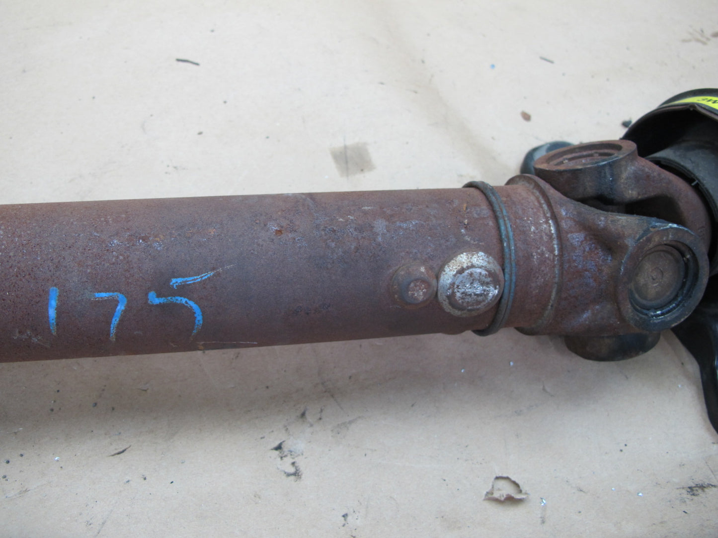 03-05 Ford Thunderbird 3.9L AT Rear Drive Shaft Driveshaft 3W63-4K145-AB OEM