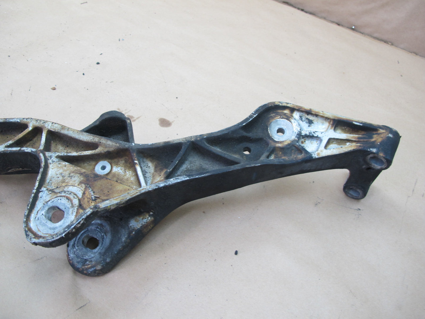 1984-1995 Porsche 928 S A/T Rear Sub Frame Suspension Crossmember Carrier