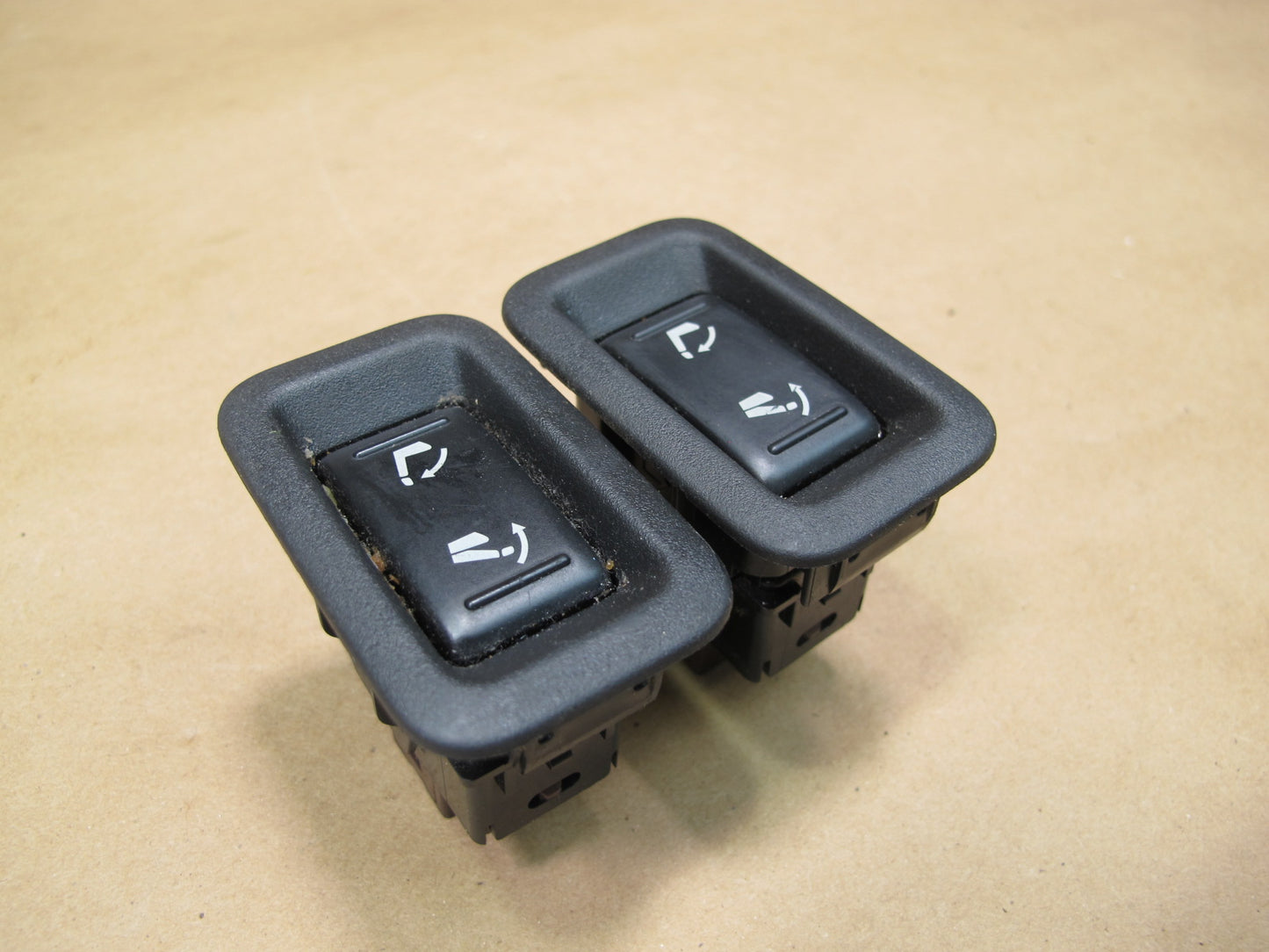 2011-2013 Infiniti QX56 Rear Seat Trunk Fold Down Control Switch Set of 2