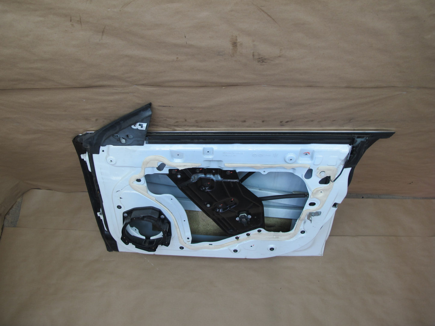 14-19 Maserati Ghibli M157 Front Right Passenger Door Shell Panel OEM