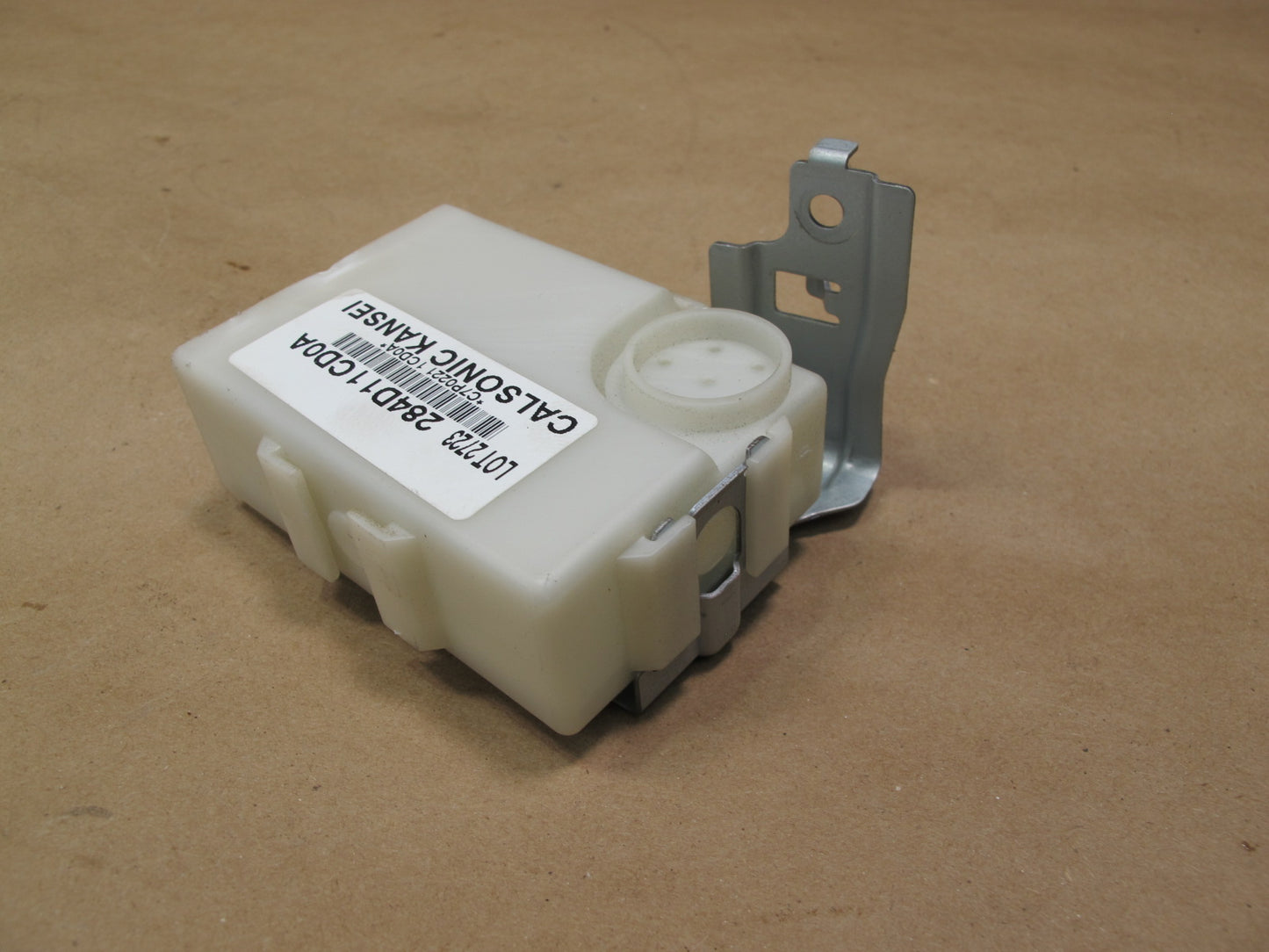 2011-2017 Infiniti QX56 QX80 Gateway Computer Control Module Unit 284D11CD0A