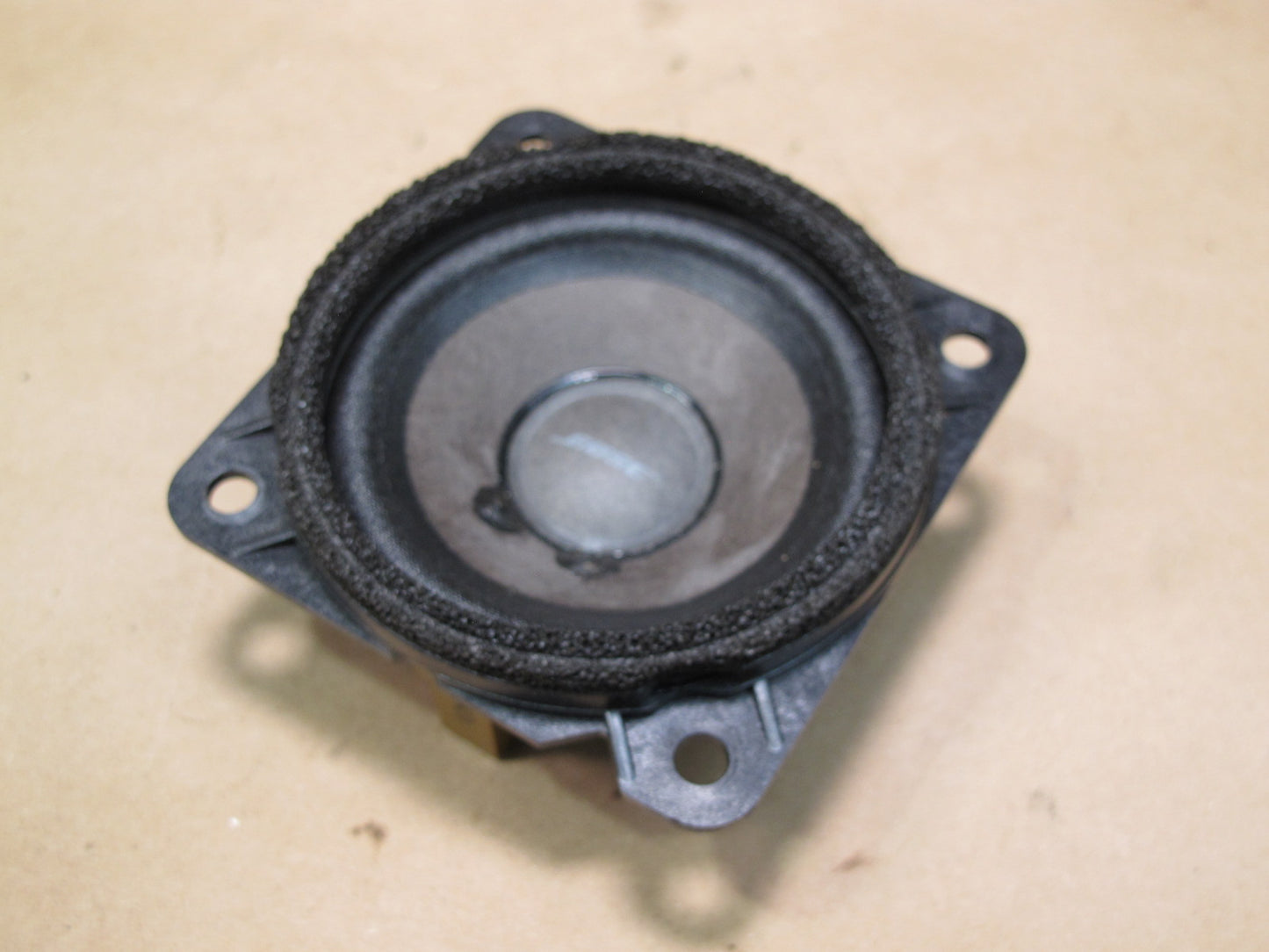 2011-2017 Infiniti QX56 QX80 Rear Bose Tweeter Speaker 281531JA0A