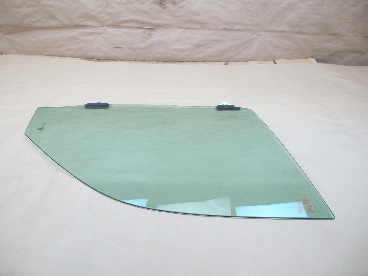 2004-2007 Lexus UZJ100L LX470 Front Right Door Glass Window