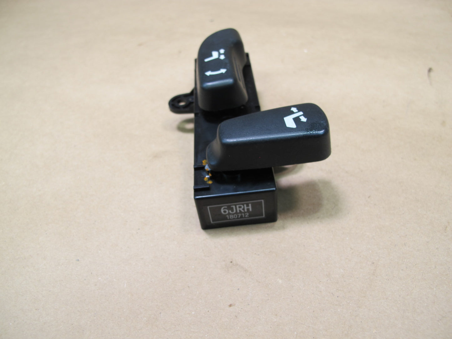 2011-2017 Infiniti QX56 QX80 Front Right Seat Adjust Lumbar Control Switch Set