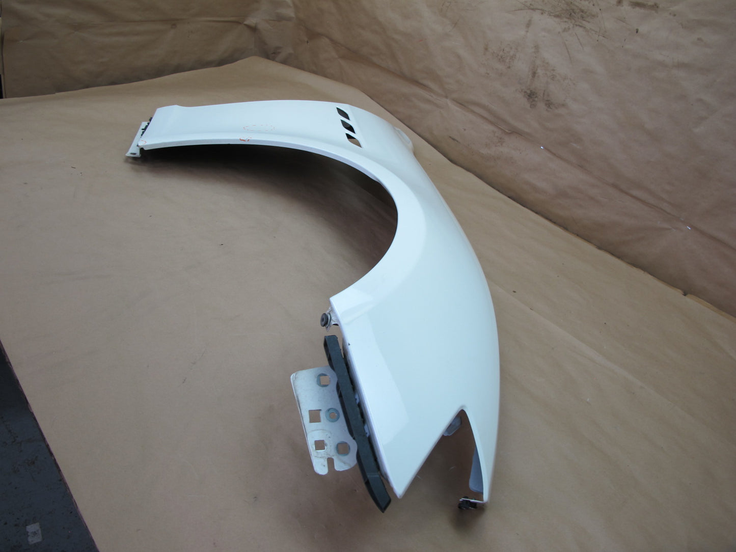 14-19 Maserati Ghibli M157 Front Right Fender Shell Cover Panel OEM