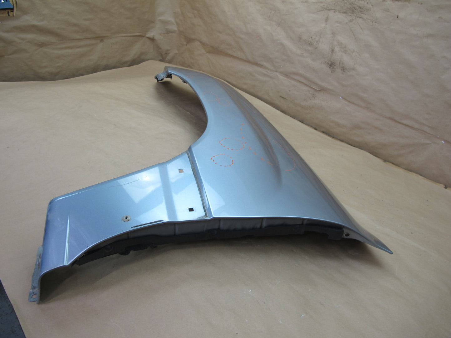 2003-2007 Lexus UZJ100L LX470 Front Left Fender Shell Cover Panel