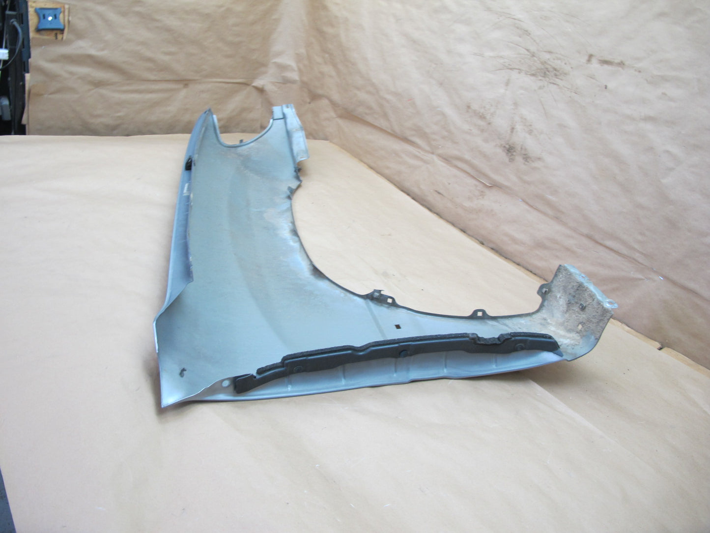 2003-2007 Lexus UZJ100L LX470 Front Left Fender Shell Cover Panel