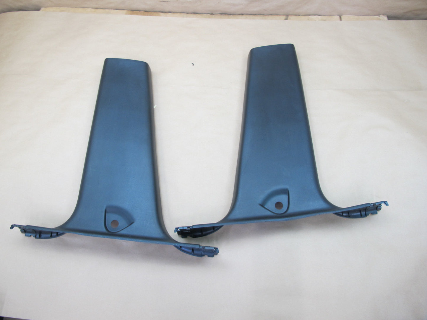 11-17 Infiniti QX56 QX80 Center Left & Right B Pillar Lower Trim Cover Panel Set