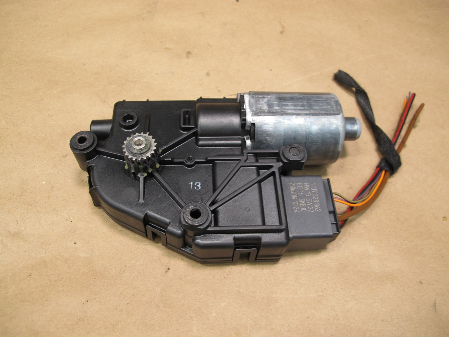 07-15 Audi Q7 4L Sunroof Moonroof Motor Drive Unit 4L0959591A OEM