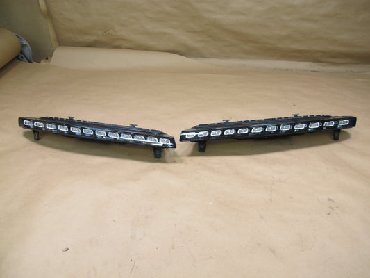 10-15 Audi Q7 4L Set of 2 Front Bumper Left & Right Turn Signal LED Light OEM