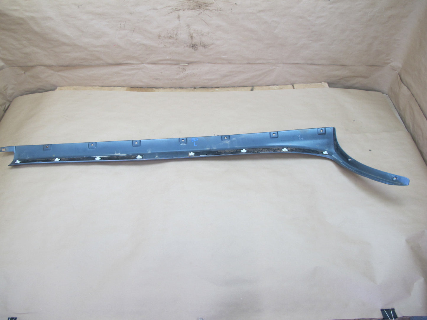 2003-2007 Lexus UZJ100L LX470 Left & Right Rocker Panel Trim Molding Set of 2