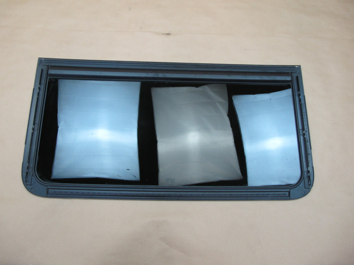 11-15 Audi Q7 4L Rear Panoramic Sunroof Window Glass 4L0877057B OEM