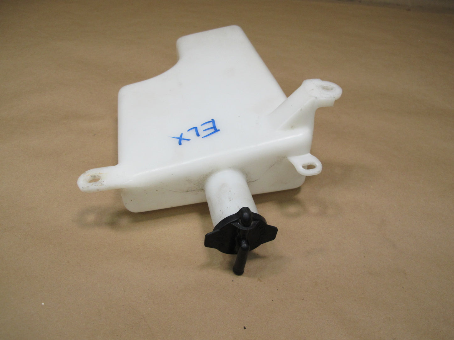 1998-2007 Lexus UZJ100L LX470 Coolant Reservoir Overflow Expansion Bottle Tank