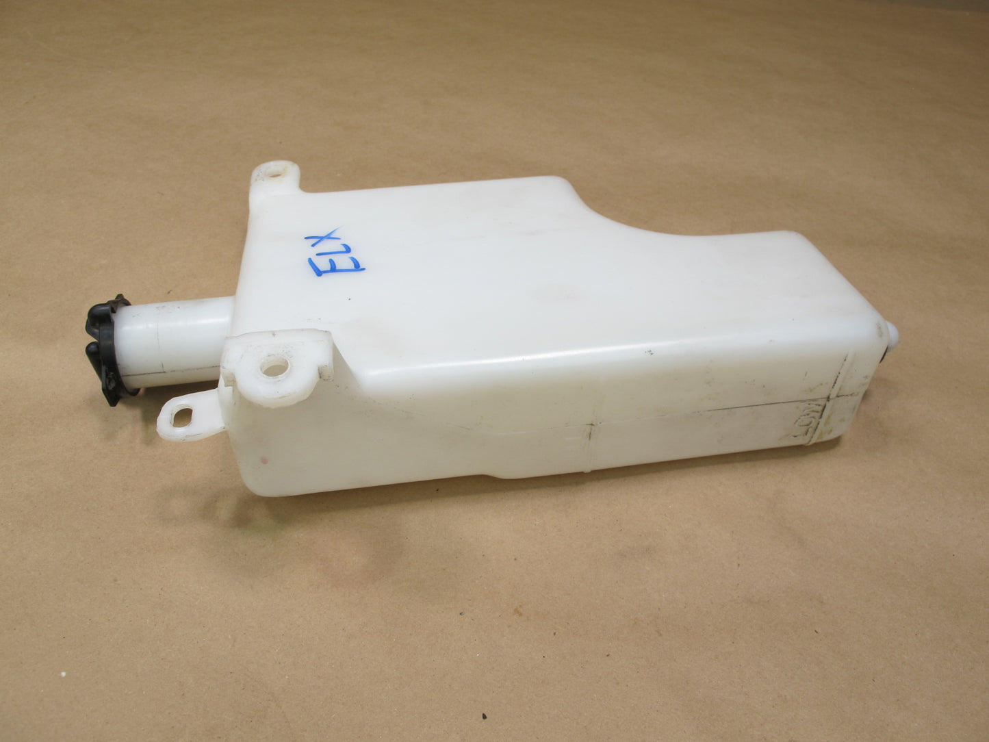 1998-2007 Lexus UZJ100L LX470 Coolant Reservoir Overflow Expansion Bottle Tank