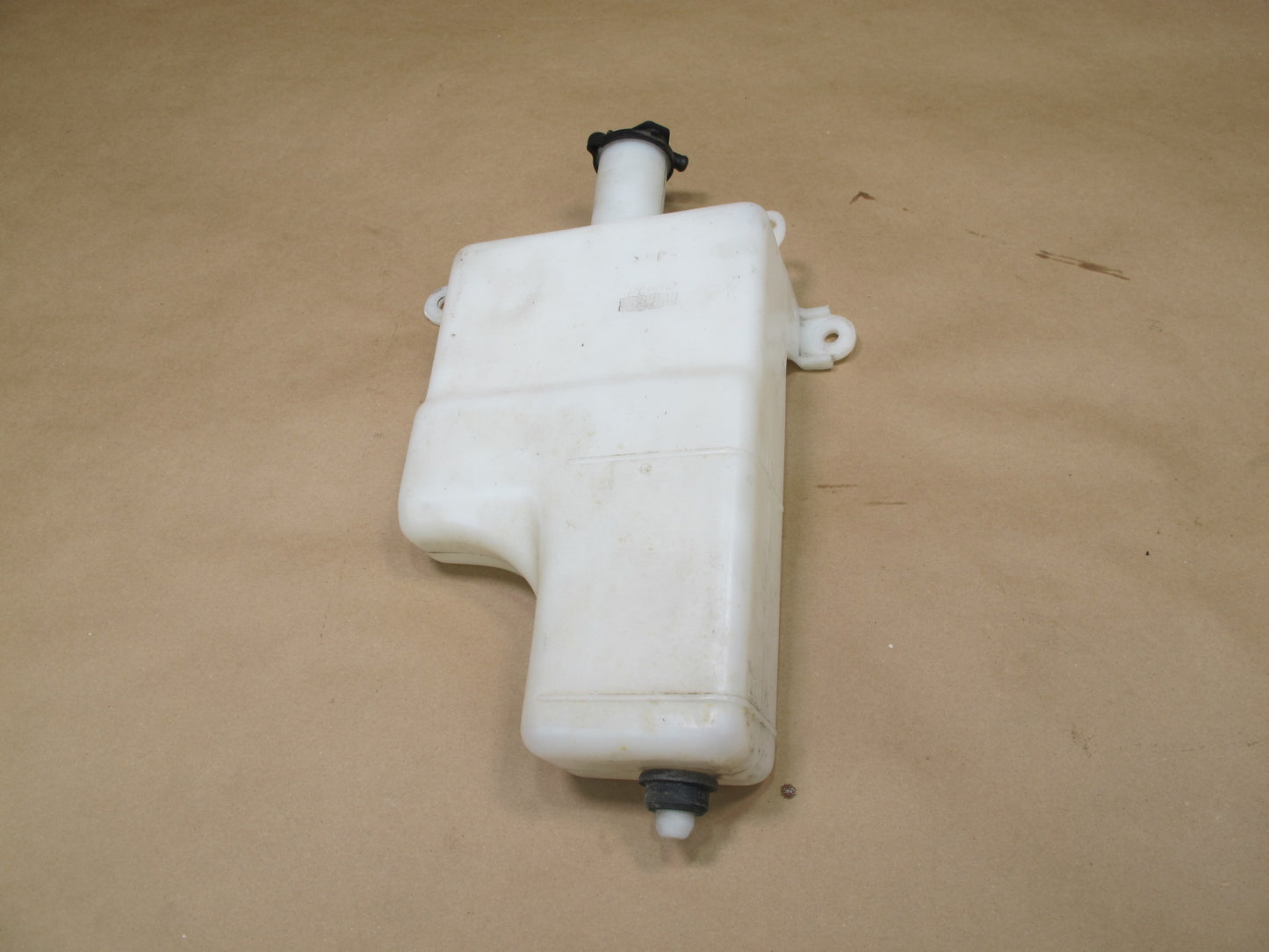 1998-2007 Lexus UZJ100L LX470 Coolant Reservoir Overflow Expansion Bottle Tank