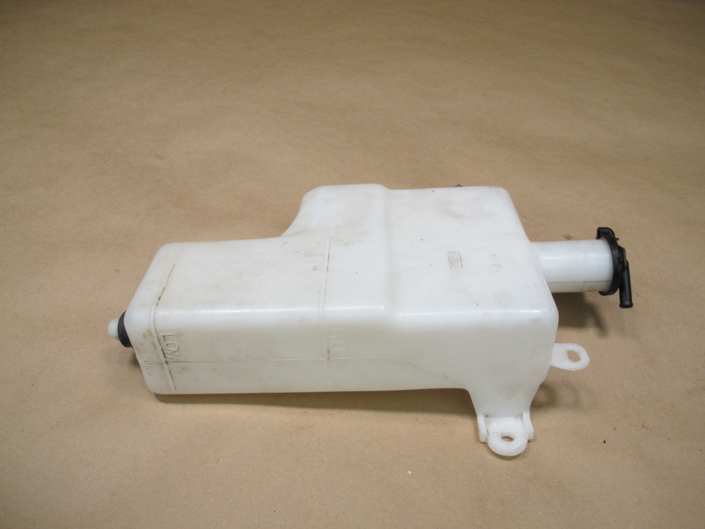 1998-2007 Lexus UZJ100L LX470 Coolant Reservoir Overflow Expansion Bottle Tank