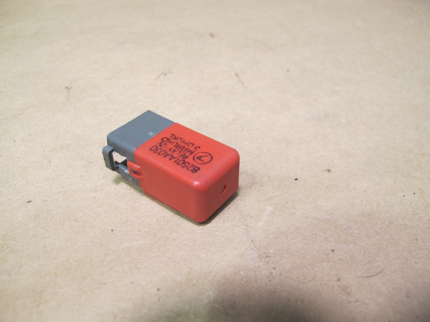 92-97 Subaru SVX Horn Relay RED 82501AA030 OEM