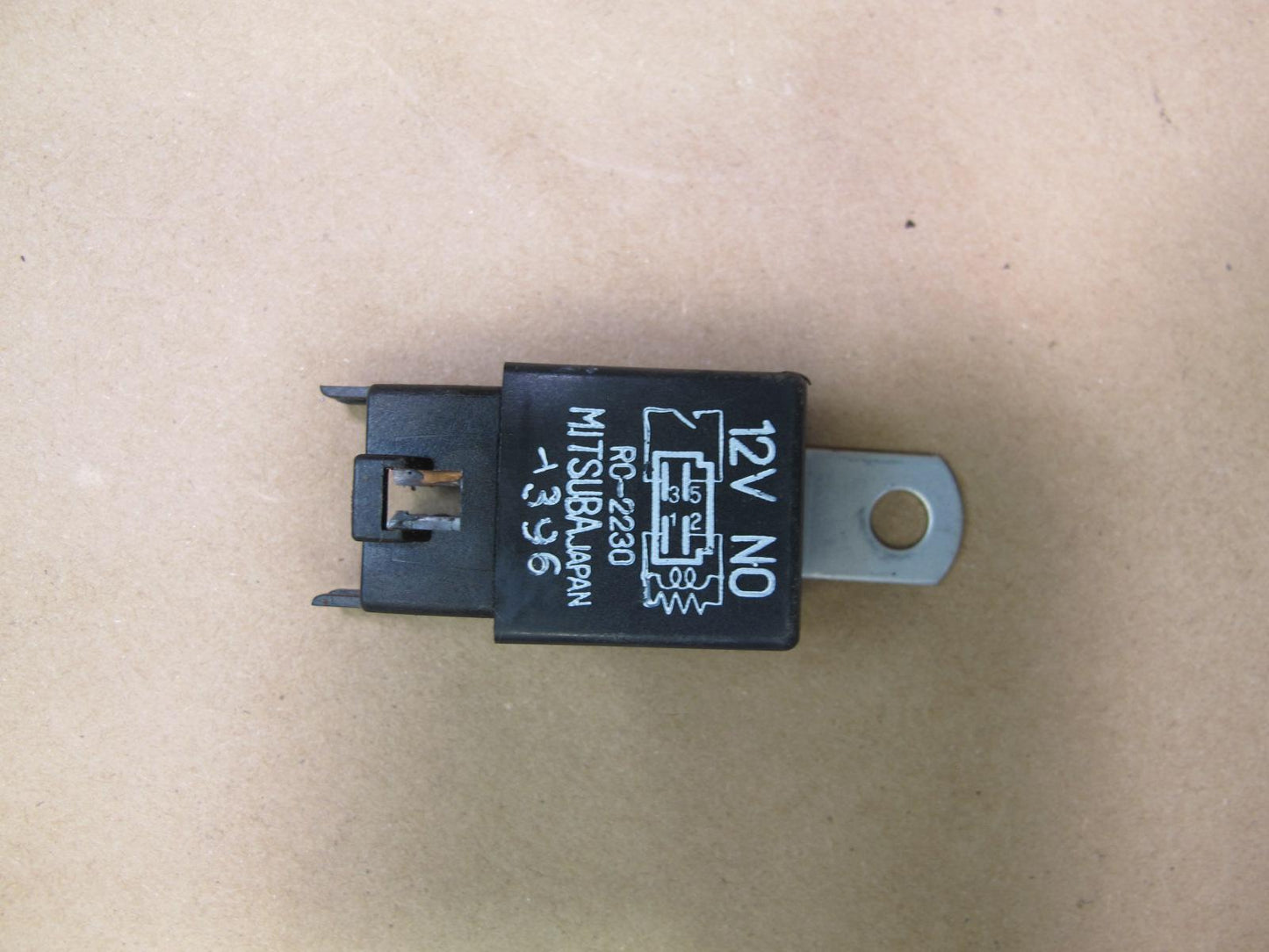 92-97 Subaru SVX 12V RC-2230 Relay Module OEM