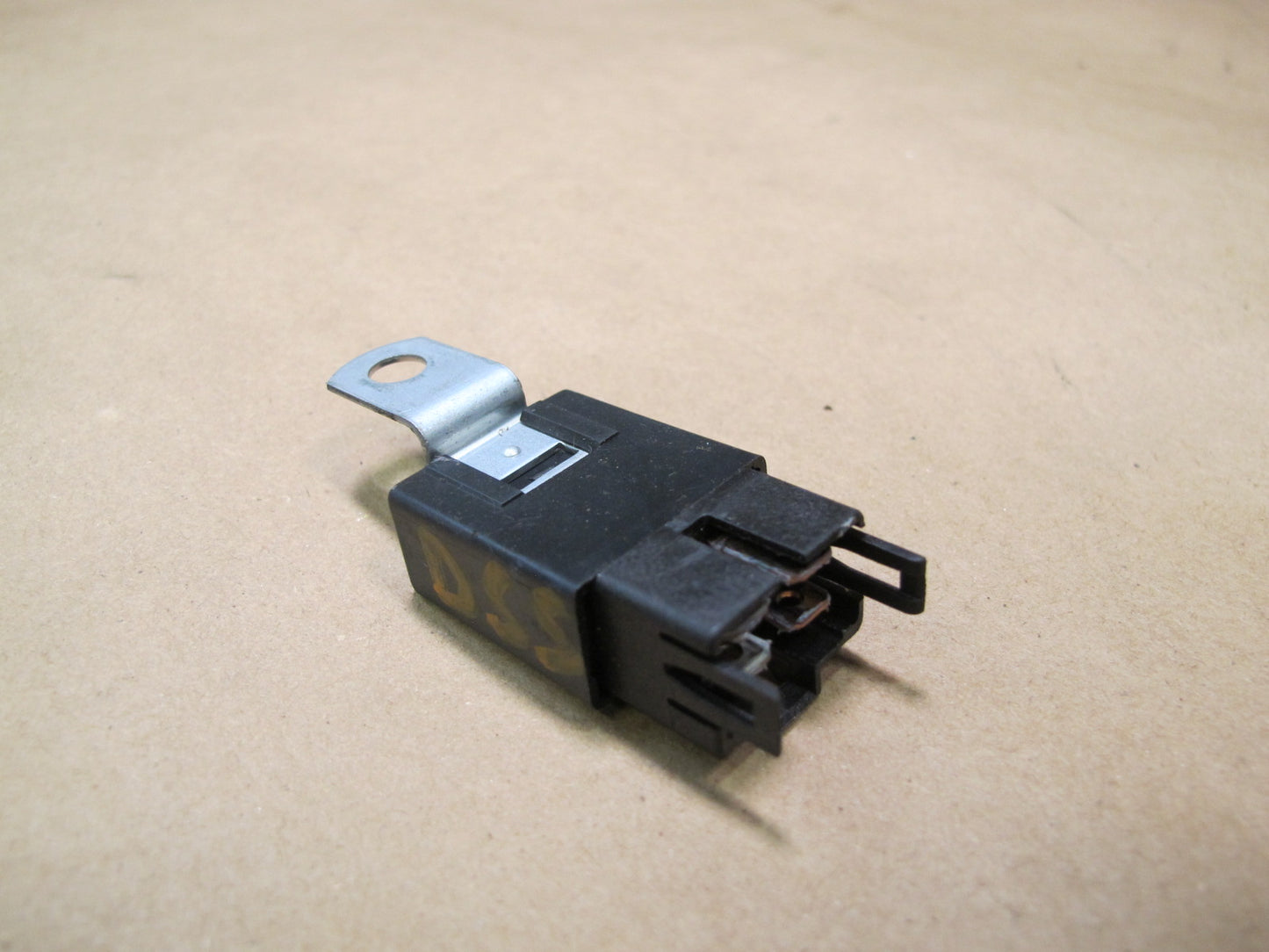 92-97 Subaru SVX 12V RC-2230 Relay Module OEM