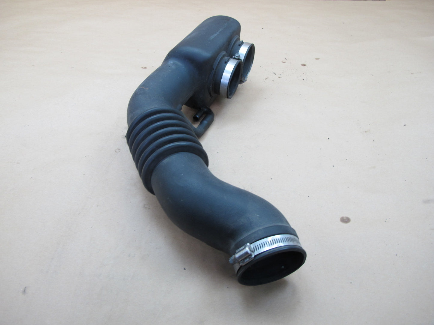 92-97 Subaru SVX 3.3L Engine Air Intake Boot Resonator Duct Tube Assembly OEM