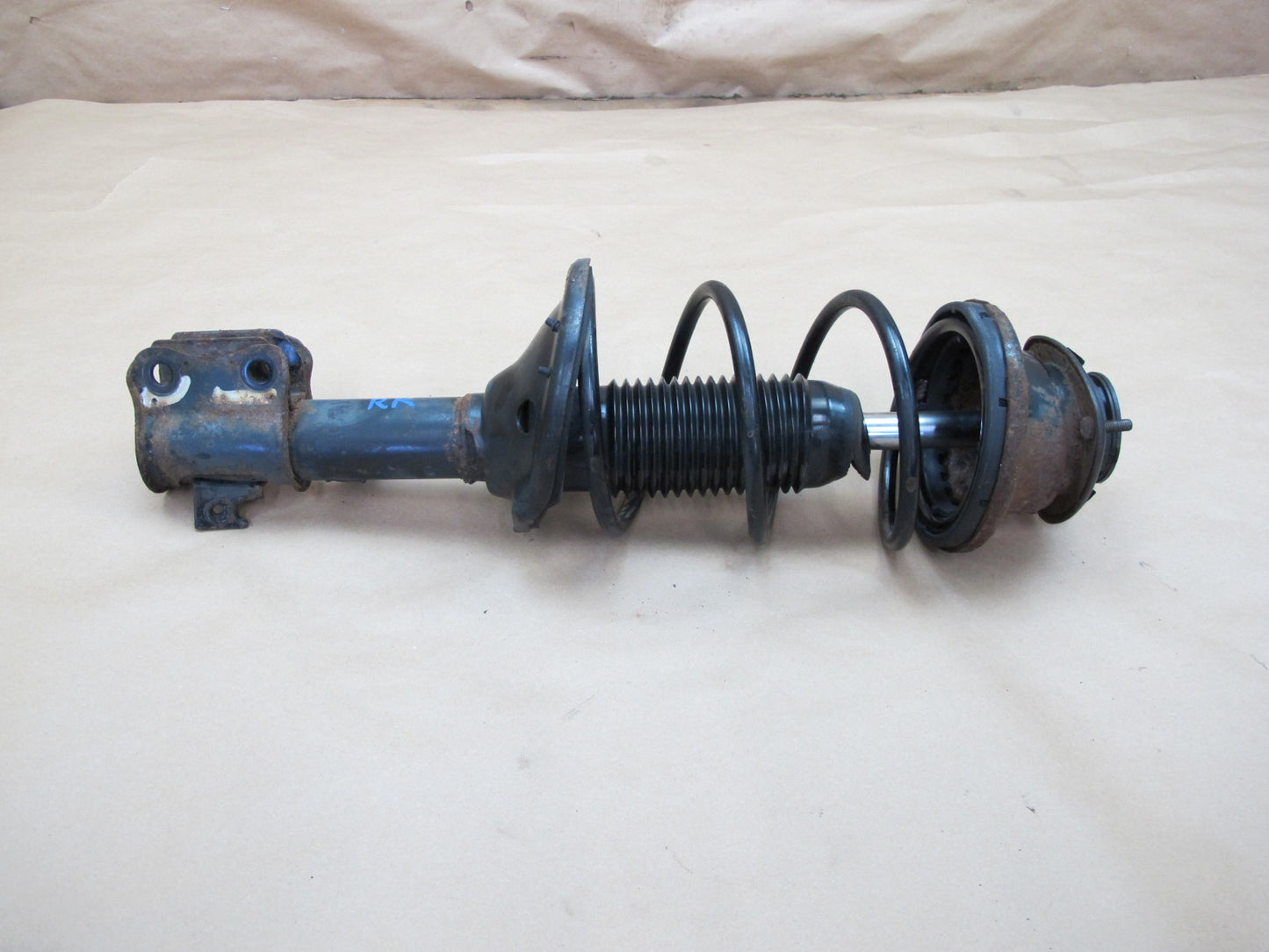 92-97 Subaru SVX Set of 2 Rear Left & Right Strut Shock Absorber OEM