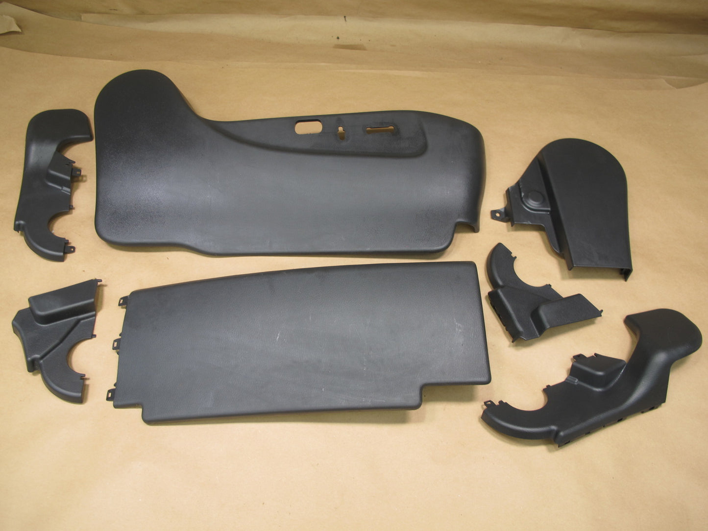 2011-2017 Infiniti QX56 QX80 Front Right Seat Trim Cover Panel Set