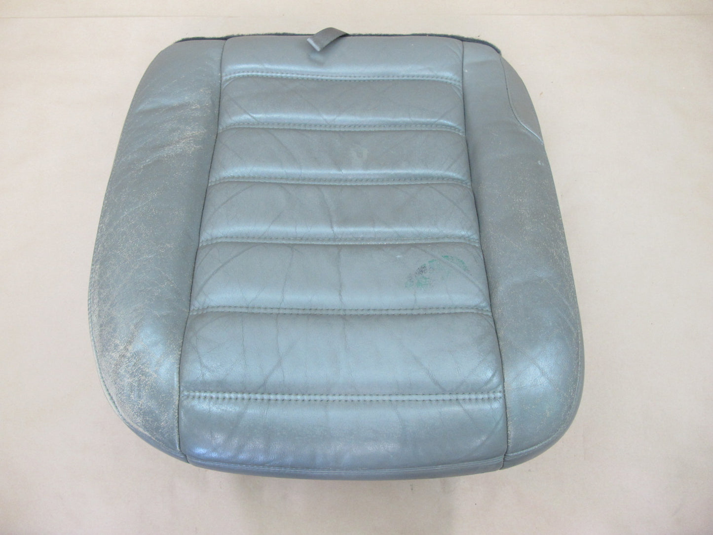 2003-2007 Hummer H2 Rear Right Passenger Side Seat Lower Cushion Leather