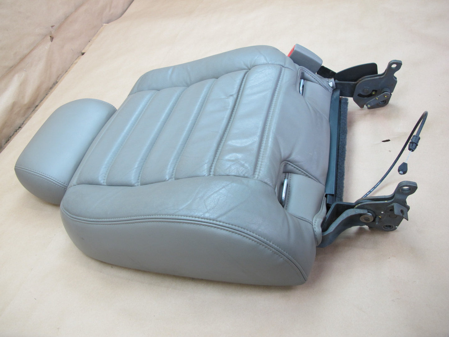 2003-2007 Hummer H2 Rear Right Passenger Side Seat Upper Cushion Leather