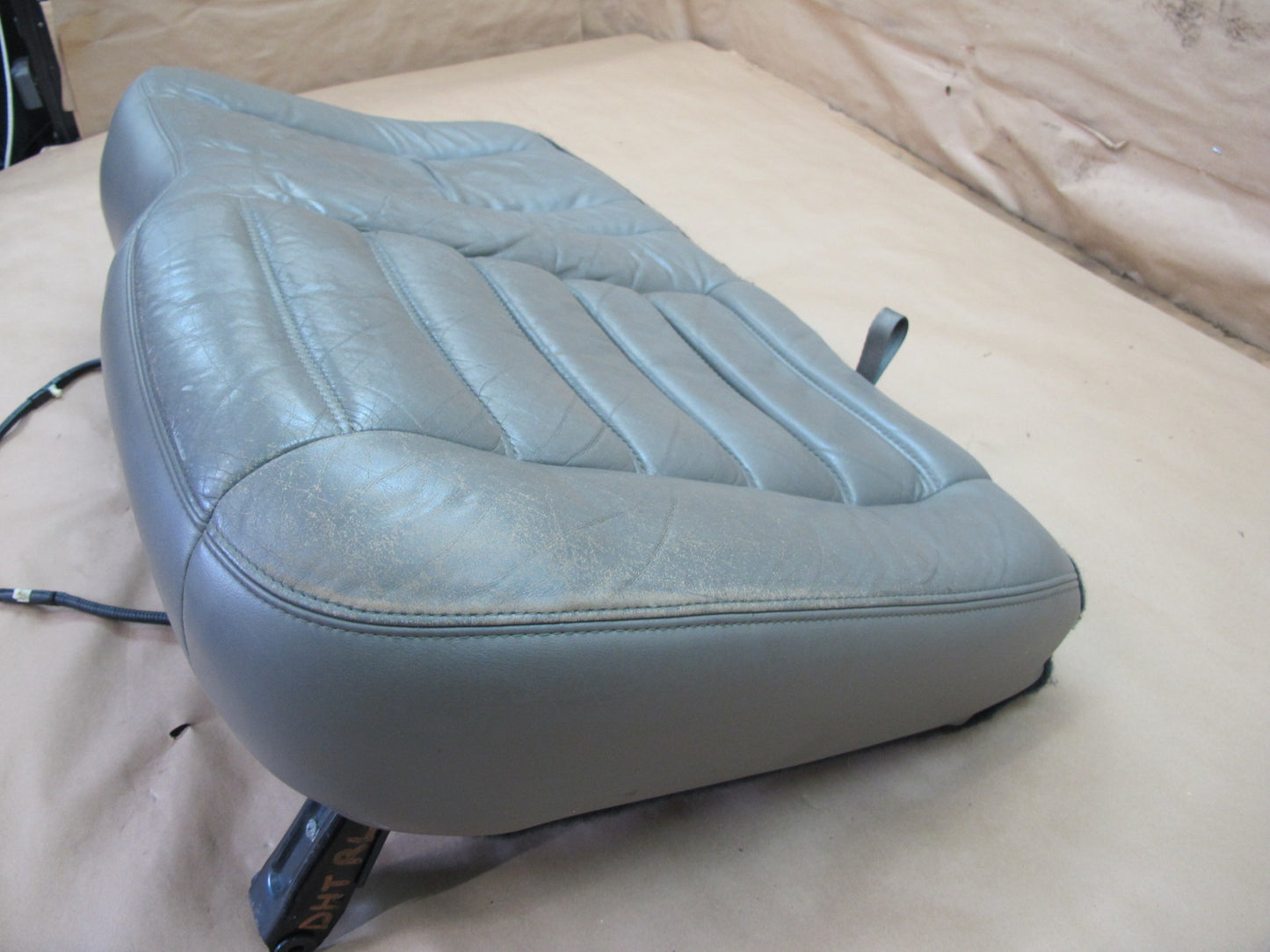 2003-2007 Hummer H2 Rear Left Driver Side Seat Lower Cushion Leather