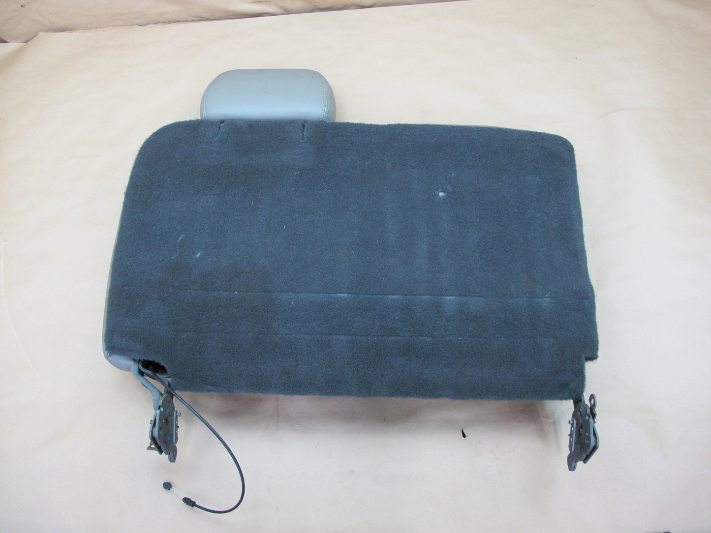 2003-2007 Hummer H2 Rear Left Driver Side Seat Upper Cushion Leather W/ Headrest