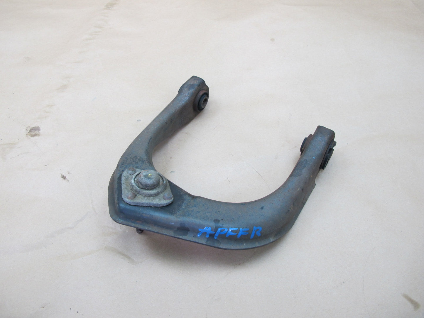 93-02 Pontiac Firebird Set of 2 Front Left & Right Upper Control Arm OEM