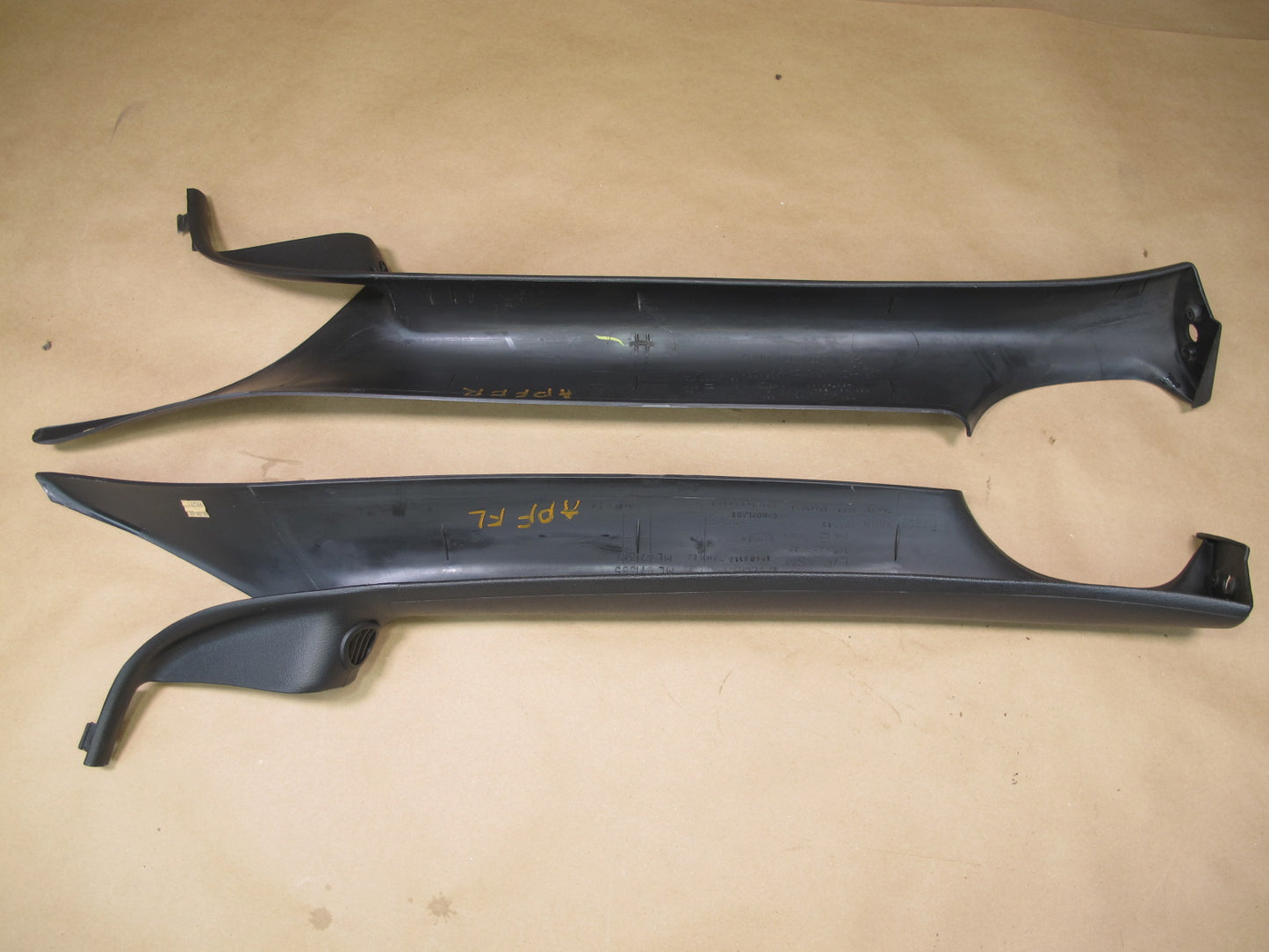 00-02 Pontiac Firebird Chevy Camaro Left & Right A-pillar Trim Cover Set OEM