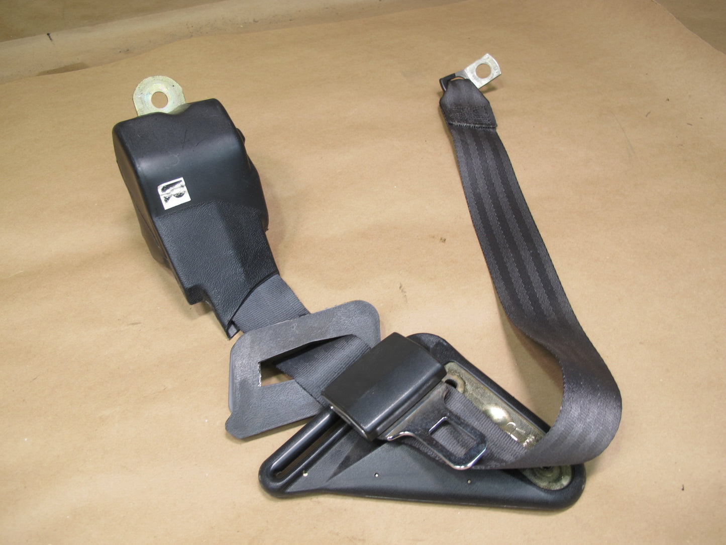 98-02 PONTIAC FIREBIRD REAR RIGHT & LEFT SIDE SEATBELT RETRACTOR SET OEM