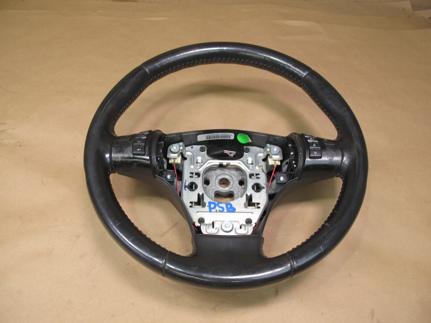 06-09 Pontiac Solstice Leather Steering w Controls OEM