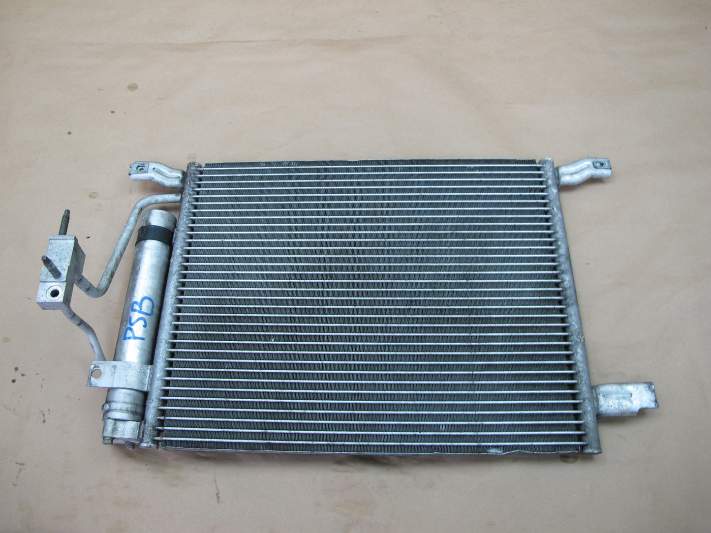 06-09 Pontiac Solstice A/C Air Condition Condenser 12225002 OEM